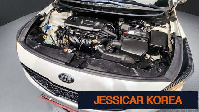 2016 Kia The New K3 - Thumbnail 5