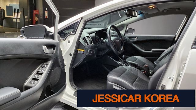 2016 Kia The New K3 - Thumbnail 10