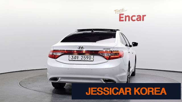 2014 Hyundai Grandeur HG - Thumbnail 3