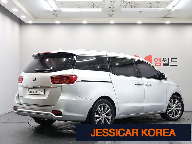 2019 Kia The New Carnival - Thumbnail 2