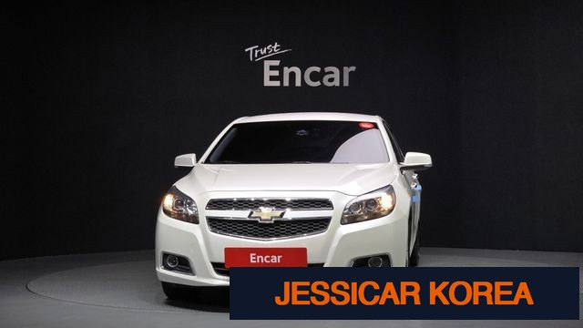 2013 Chevrolet Malibu - Thumbnail 2