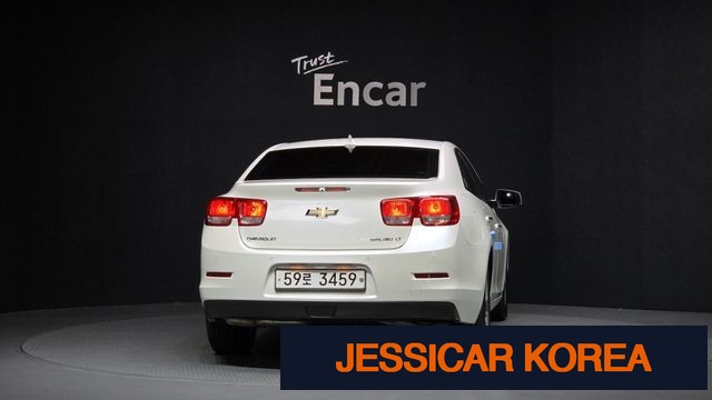 2013 Chevrolet Malibu - Thumbnail 17
