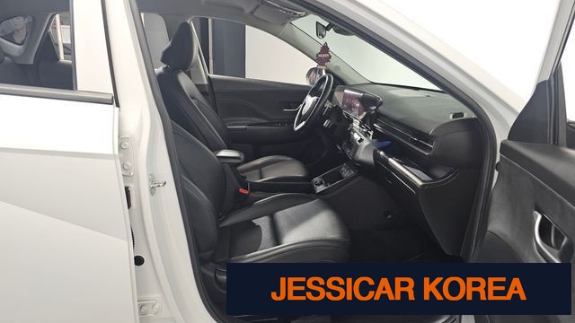 2025 Hyundai Kona (SX2) - Thumbnail 5