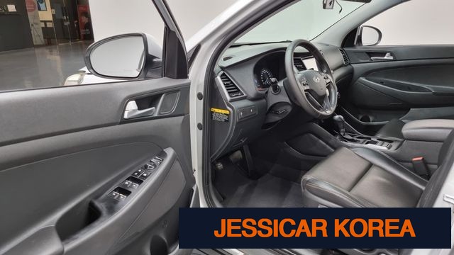 2016 Hyundai All new Tucson - Thumbnail 4