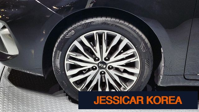 2020 Kia K7 Premier - Thumbnail 4