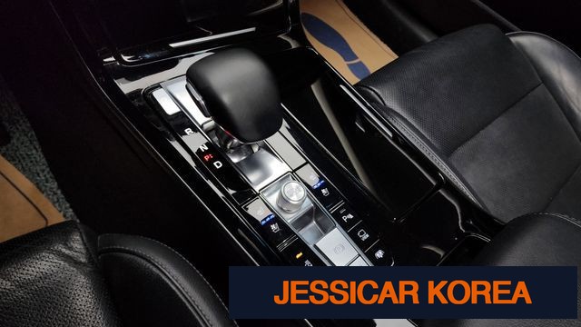 2020 Kia K7 Premier - Thumbnail 12