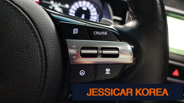 2020 Kia K7 Premier - Thumbnail 13