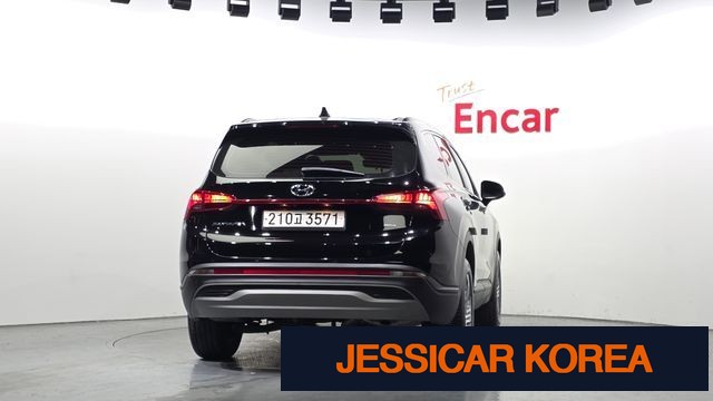 2023 Hyundai The New Santa Fe - Thumbnail 18