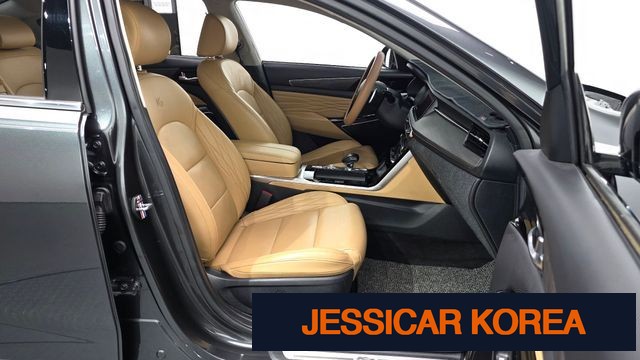 2021 Kia K7 Premier - Thumbnail 10