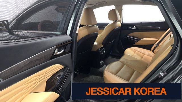 2021 Kia K7 Premier - Thumbnail 17