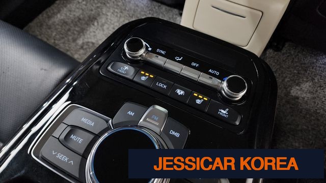 2018 Genesis EQ900 - Thumbnail 11