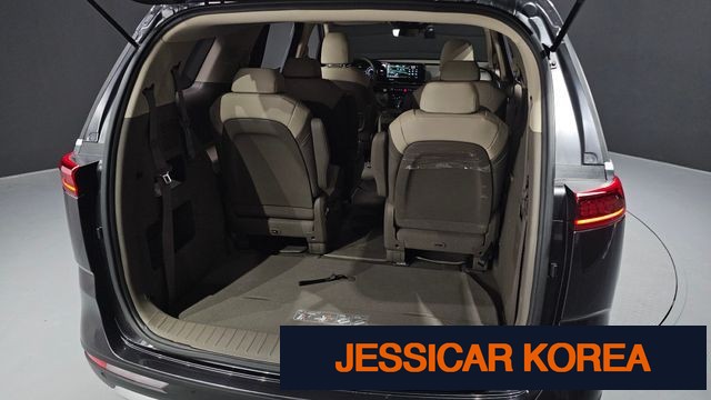 2022 Kia Carnival 4th Gen - Thumbnail 4