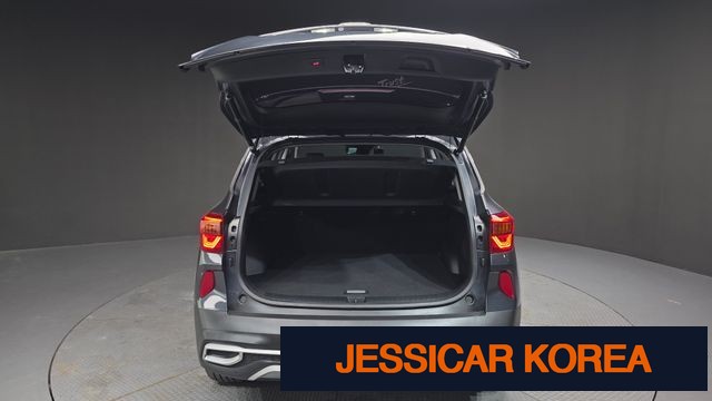 2022 Kia Seltos - Thumbnail 12