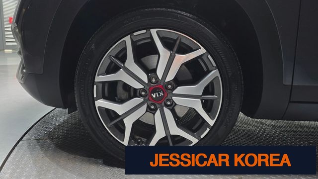 2022 Kia Seltos - Thumbnail 17