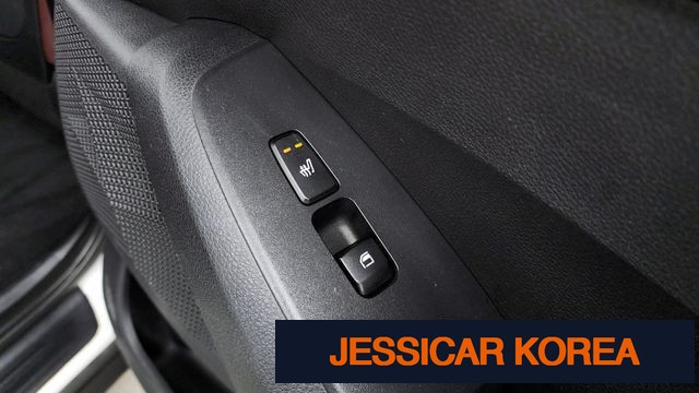 2020 Kia Seltos - Thumbnail 14