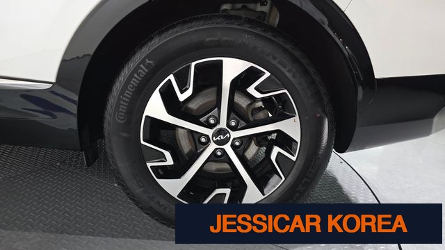 2023 Kia Sportage 5th generation hybrid - Thumbnail 5