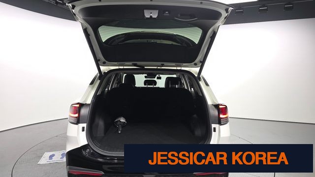 2023 Kia Sportage 5th generation hybrid - Thumbnail 12