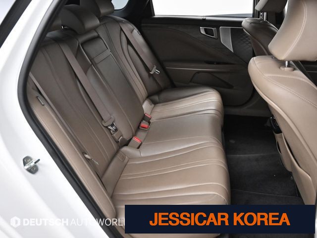 2023 Kia K8 - Thumbnail 15