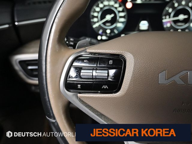 2023 Kia K8 - Thumbnail 17