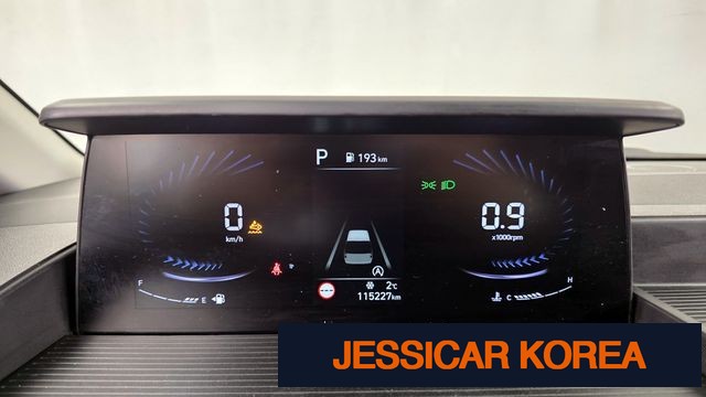 2022 Hyundai Staria - Thumbnail 8