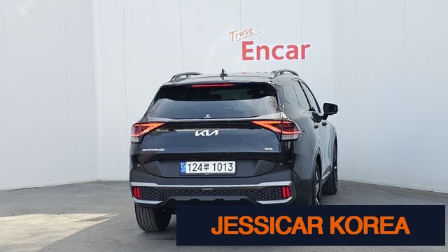 2023 Kia Sportage 5th generation hybrid - Thumbnail 2