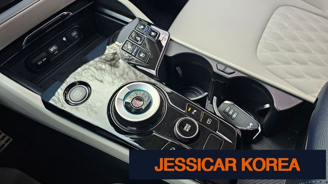 2023 Kia Sportage 5th generation hybrid - Thumbnail 11