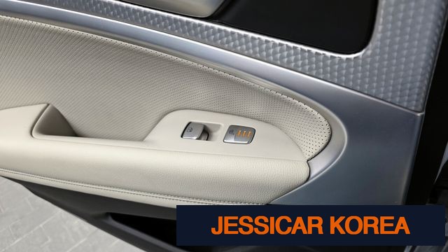 2022 Genesis The New G70 - Thumbnail 14