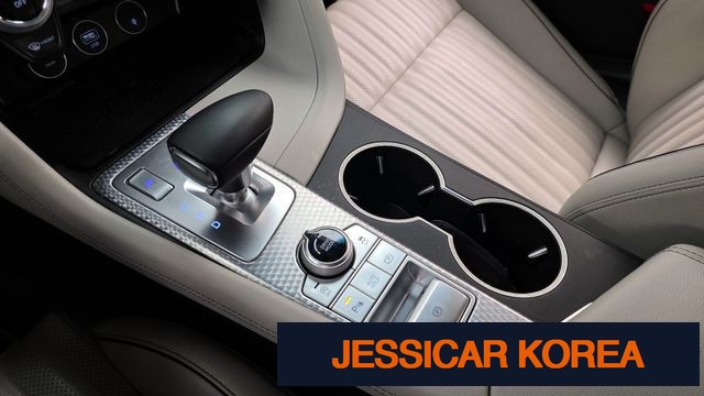 2022 Genesis The New G70 - Thumbnail 15