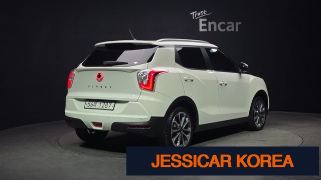 2018 KG Mobility tivoli armor - Thumbnail 5