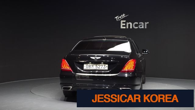 2018 Genesis EQ900 - Thumbnail 6