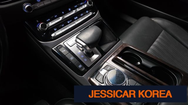 2018 Genesis EQ900 - Thumbnail 8