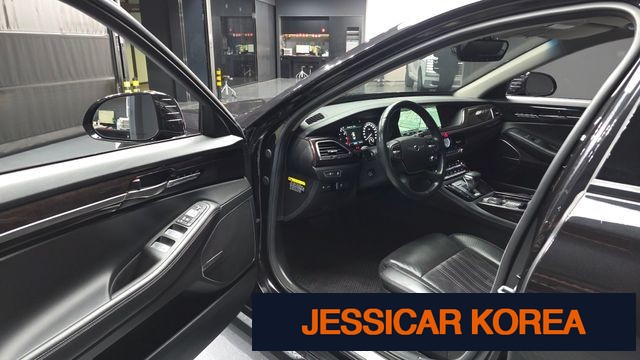 2018 Genesis EQ900 - Thumbnail 10