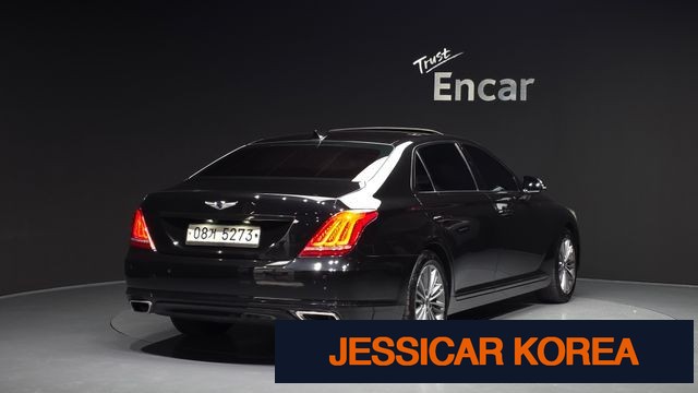 2018 Genesis EQ900 - Thumbnail 15