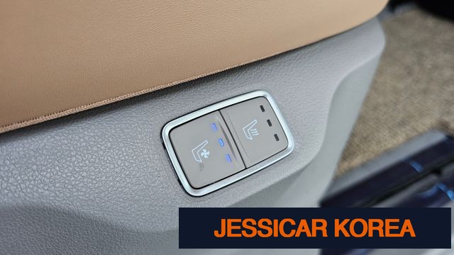 2025 Hyundai Staria - Thumbnail 6