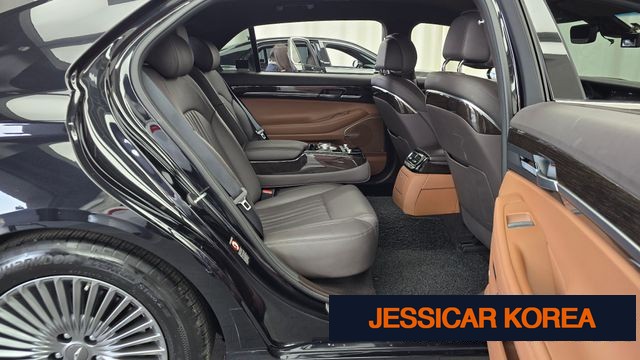 2019 Genesis G90 - Thumbnail 5