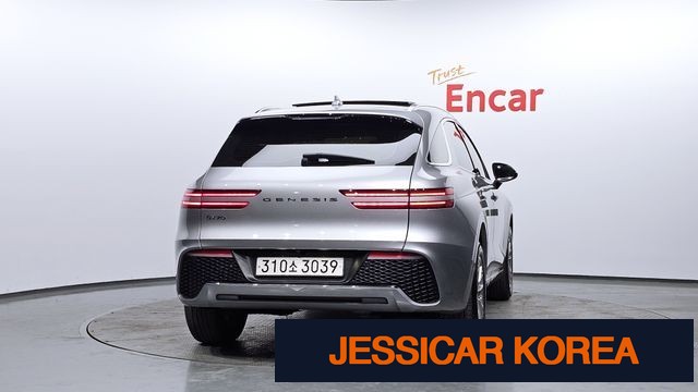 2021 Genesis GV70 - Thumbnail 4
