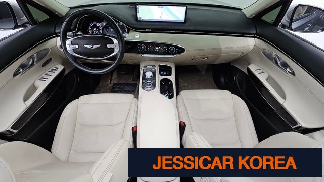 2021 Genesis GV70 - Thumbnail 11