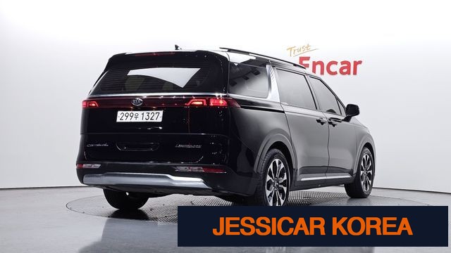2021 Kia Carnival 4th Gen - Thumbnail 3