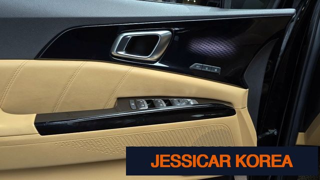 2021 Kia Carnival 4th Gen - Thumbnail 9