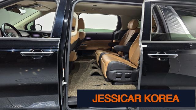 2021 Kia Carnival 4th Gen - Thumbnail 20