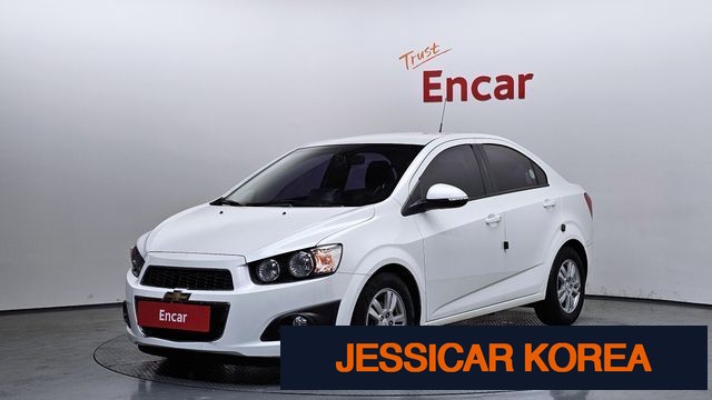 2015 Chevrolet Aveo sedan - Thumbnail 11