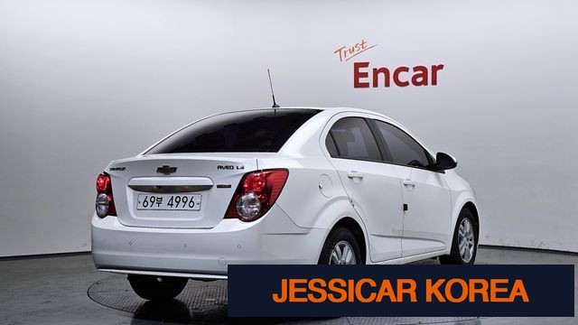2015 Chevrolet Aveo sedan - Thumbnail 18