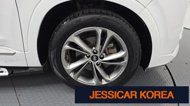 2019 Hyundai Santa Fe TM - Thumbnail 2