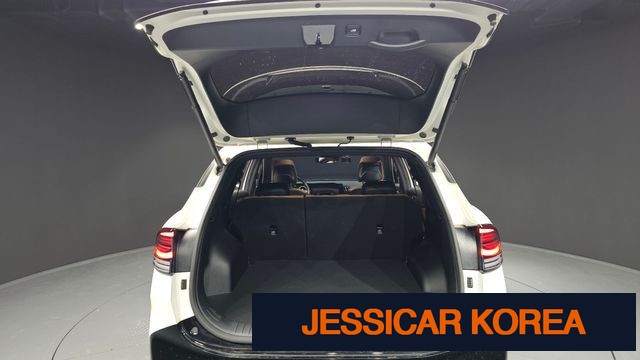 2023 Kia Sportage 5th generation hybrid - Thumbnail 9