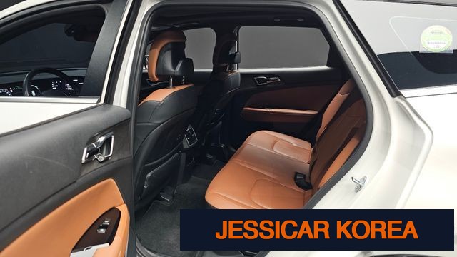 2023 Kia Sportage 5th generation hybrid - Thumbnail 5