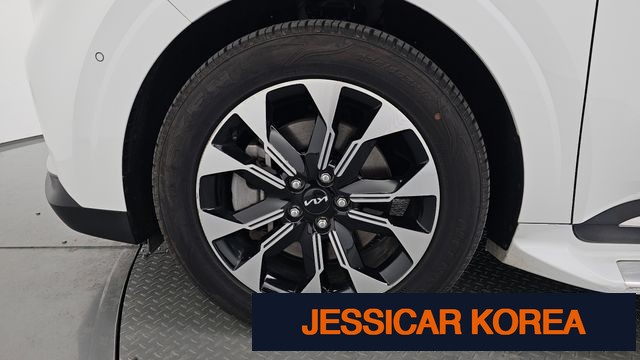 2023 Kia Carnival 4th Gen - Thumbnail 8
