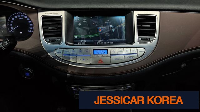 2013 Hyundai Genesis - Thumbnail 19