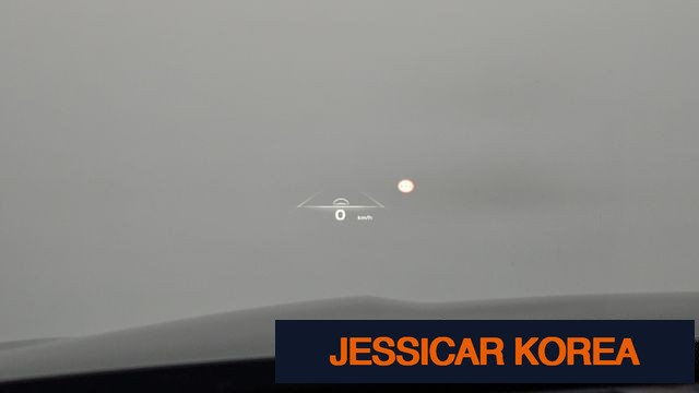 2022 Kia K8 Hybrid - Thumbnail 8