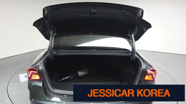 2022 Kia K5 Hybrid 3rd Generation - Thumbnail 2