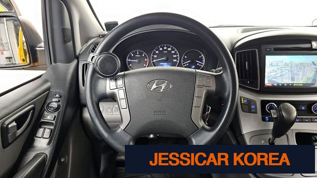 2017 Hyundai Grand Starex - Thumbnail 12